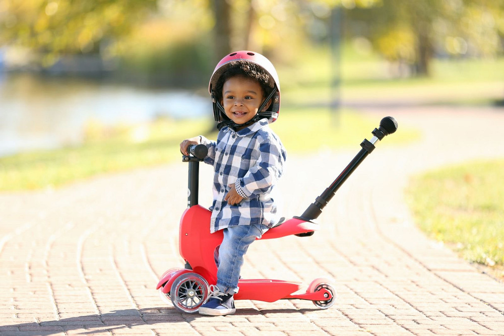 Jeździk i Hulajnoga Micro Mini2Go Deluxe Plus Red 