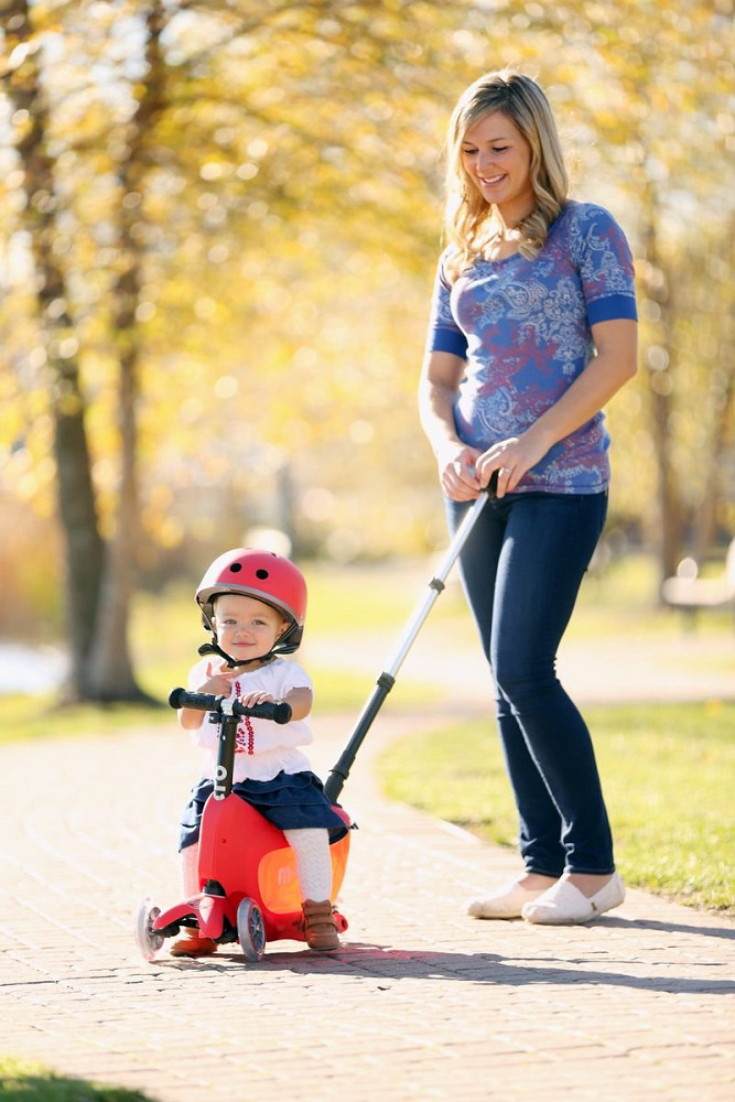 Jeździk i Hulajnoga Micro Mini2Go Deluxe Plus Red 