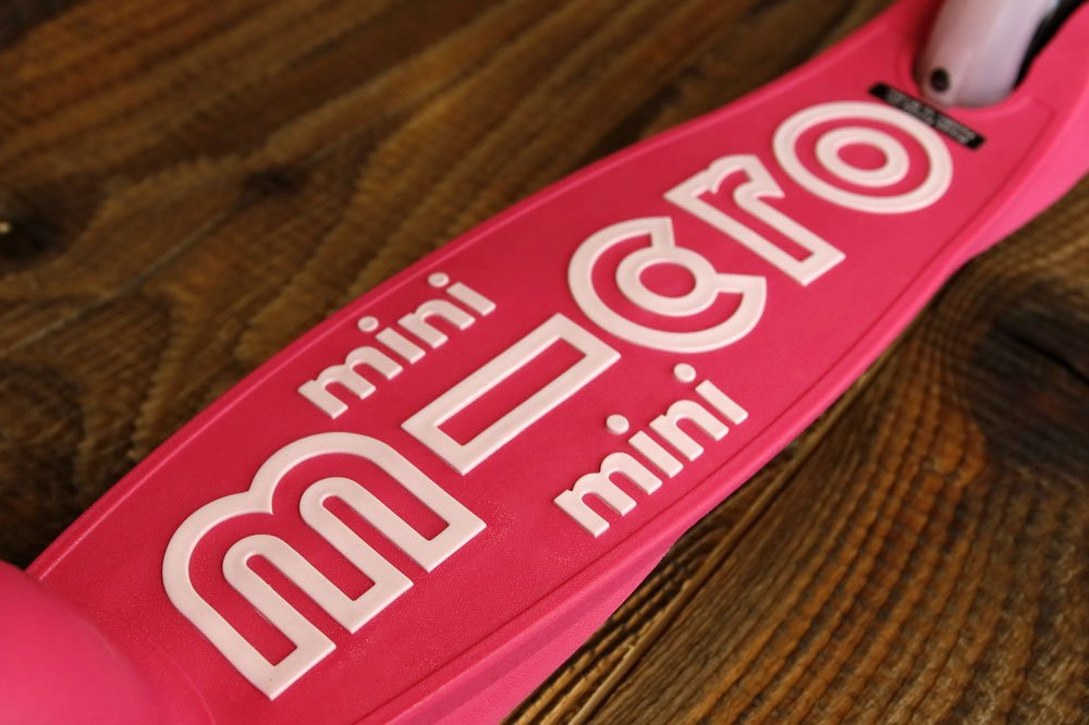 Hulajnoga Mini Micro Deluxe LED Pink 2026