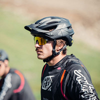 Kask rowerowy Cairn Edge Mips Mat Black Silver 2025